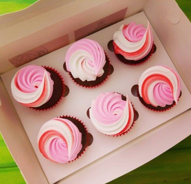 Elegant Event Cupcakes in Sacramento-2