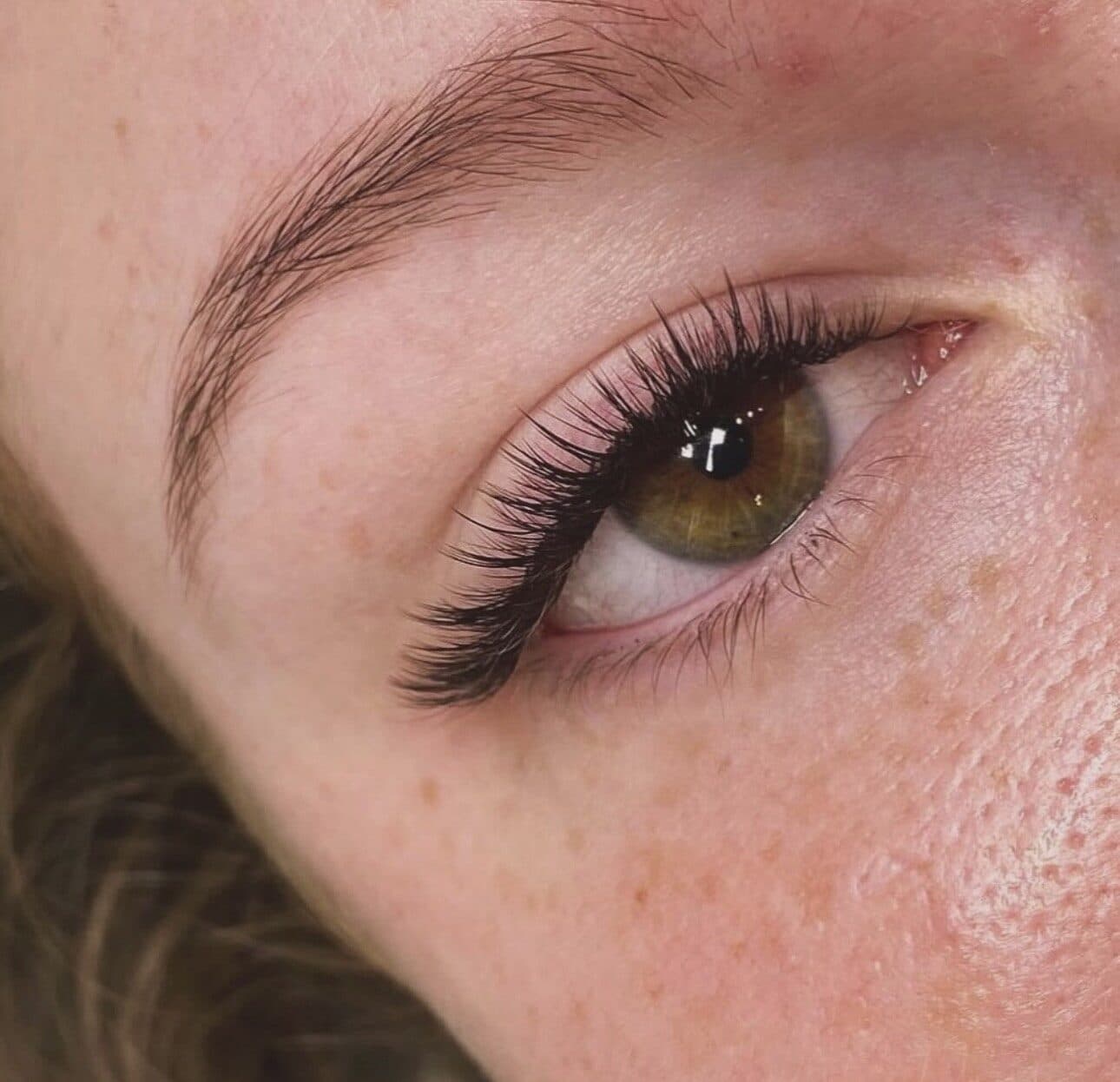 Lash Lift & Tint • Effortless Beauty with Natural Lashes-1