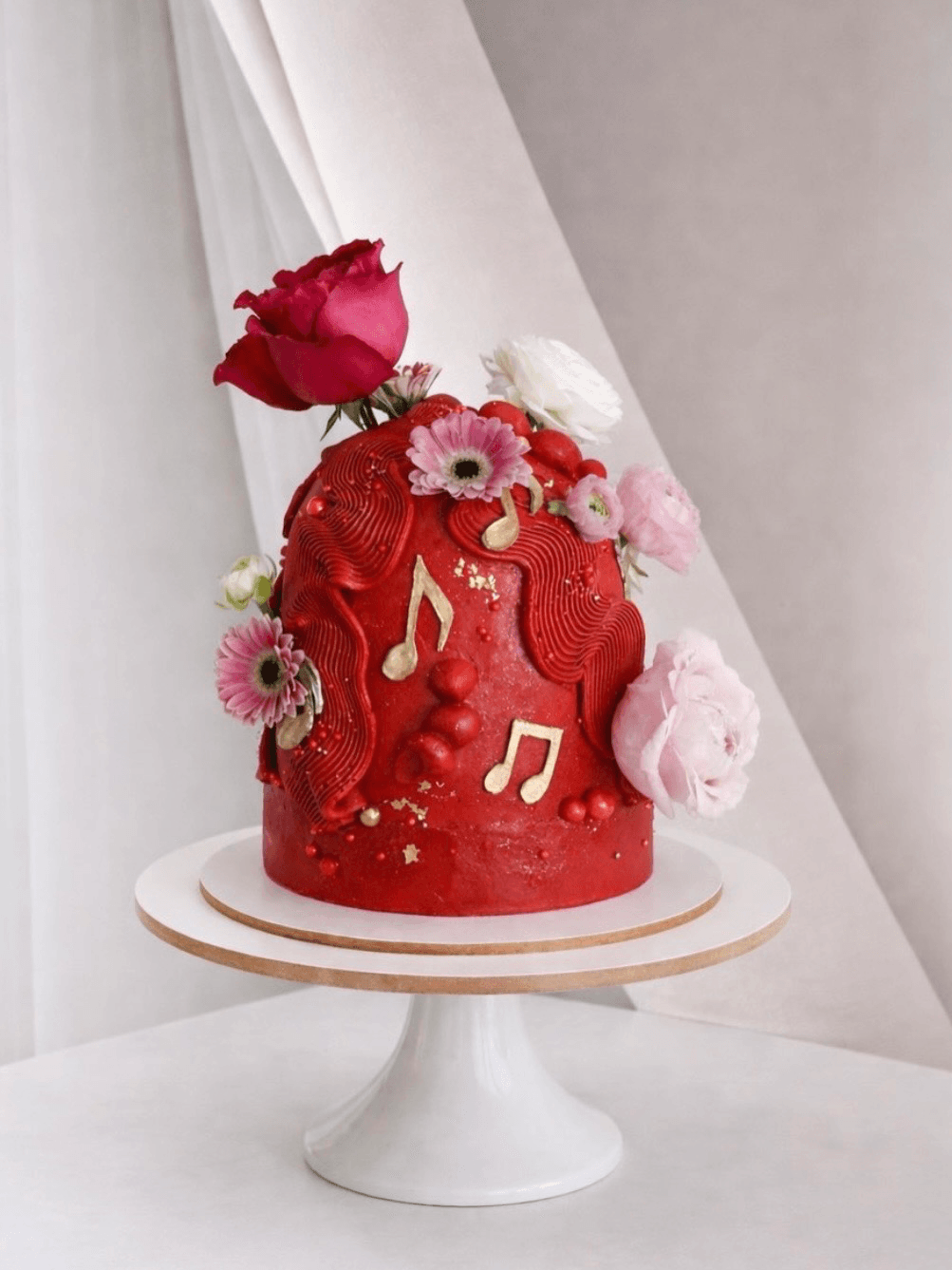 Custom Cake-1