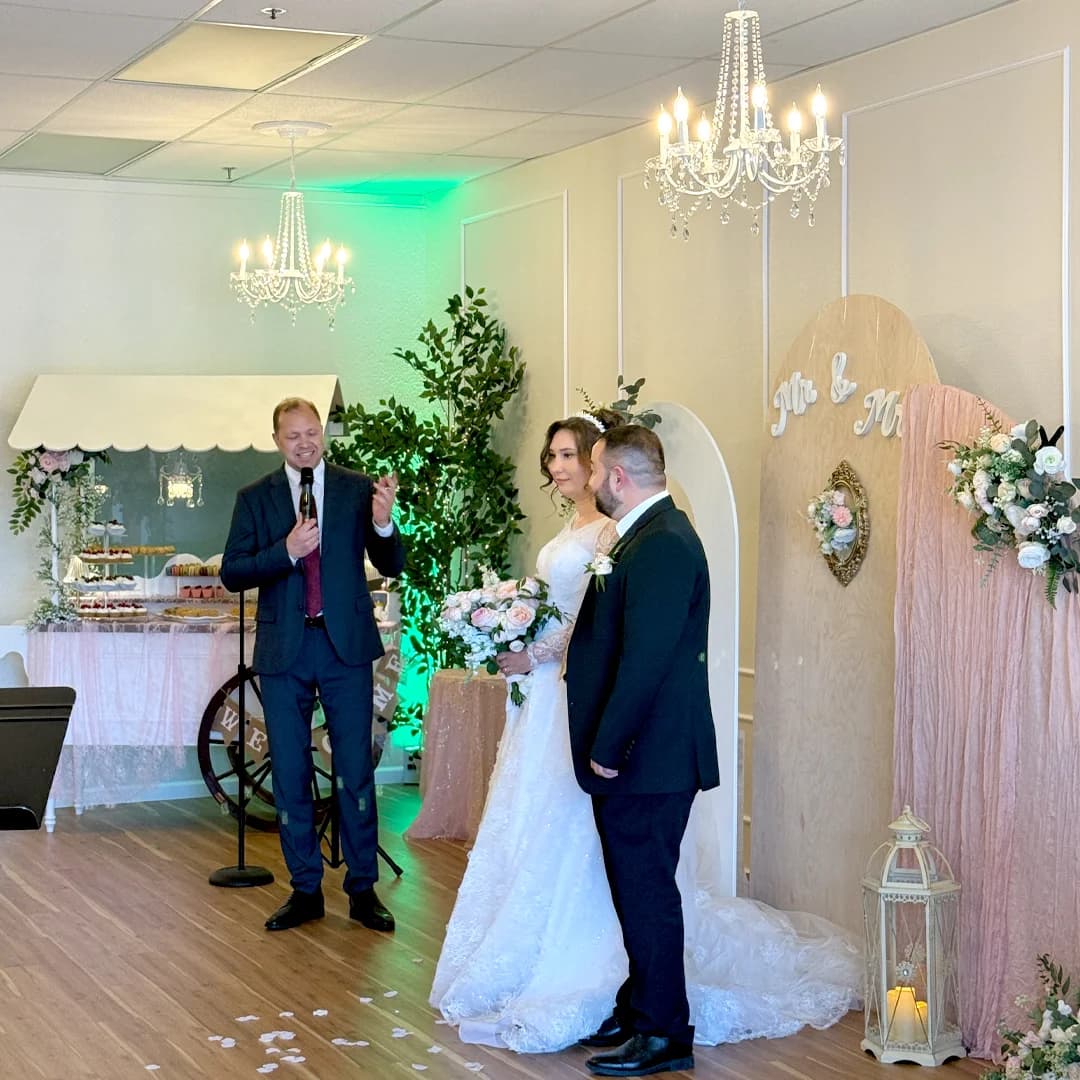 Private Cozy Event Space-2